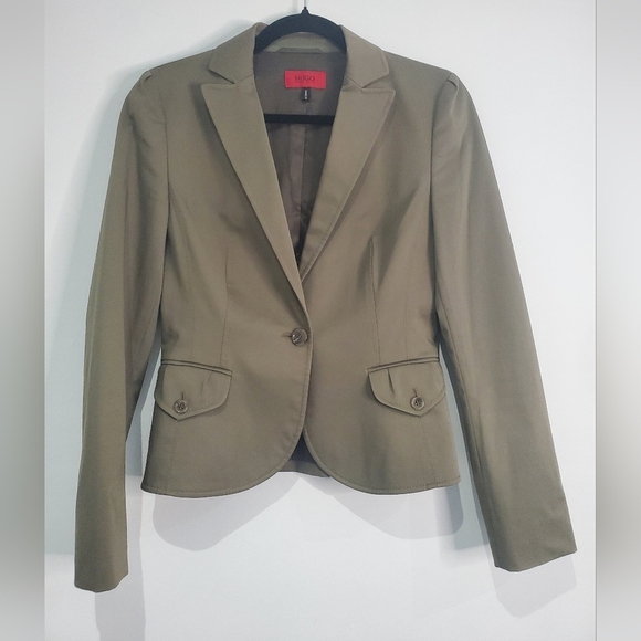 Hugo Boss Jackets & Blazers - Hugo Boss Green/khaki single button closure 2 pocket Cotton Blazer size 4